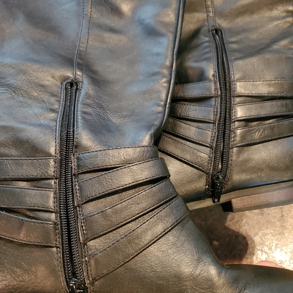 Madden Girl - Faux Leather Boots EUC - Picture 6 of 13